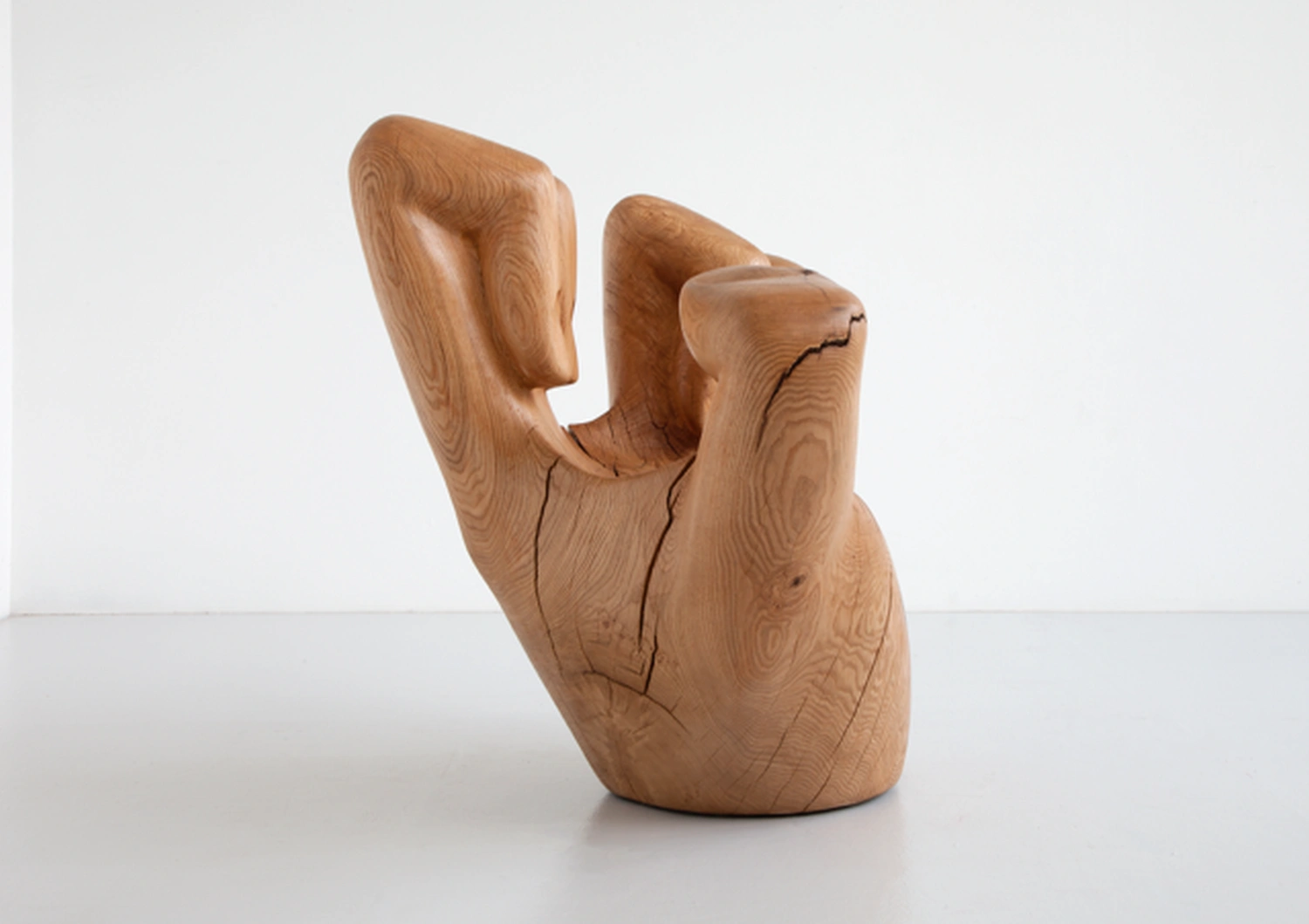 Handgefertigter Handstuhl aus Holz von Frank Oberste-Lehn